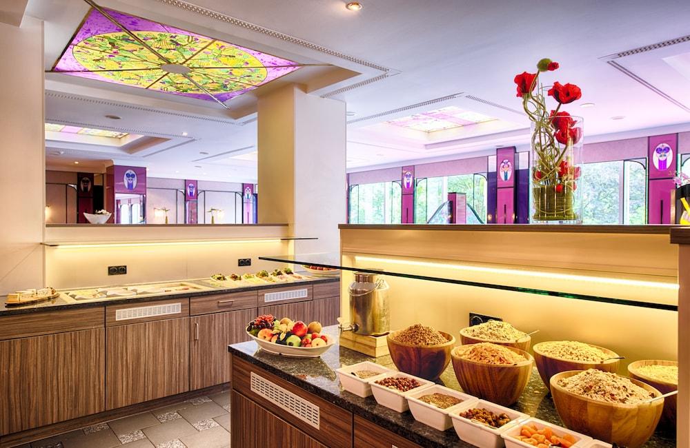 Hotel Leonardo Arabellapark 4*